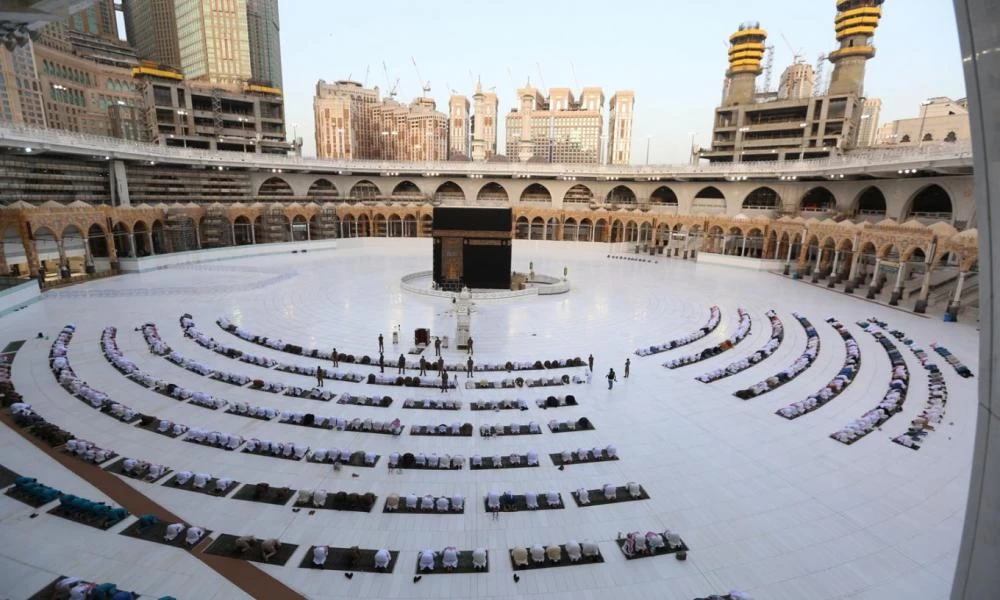 Σ.Αραβία: 60.000 εμβολιασμένοι προσκυνητές θα επιτραπούν στην Μέκκα